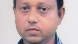 আইনের তোয়াক্কা না করে প্রবাসীর বাড়ি দখল, ক্ষোভে এলাকাবাসী।