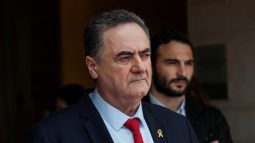 গাজা থেকে কখনও পুরোপুরি সেনা প্রত্যাহার করবে না ইসরায়েল: প্রতিরক্ষামন্ত্রী